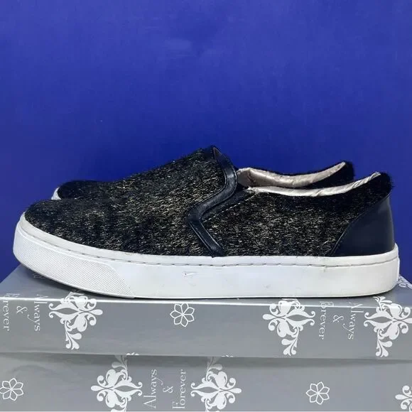 Luichiny Vay Kay Faux Fur Black & Gold Slip-on Loafers Black Trim White Sole 8.5 - Picture 2 of 13